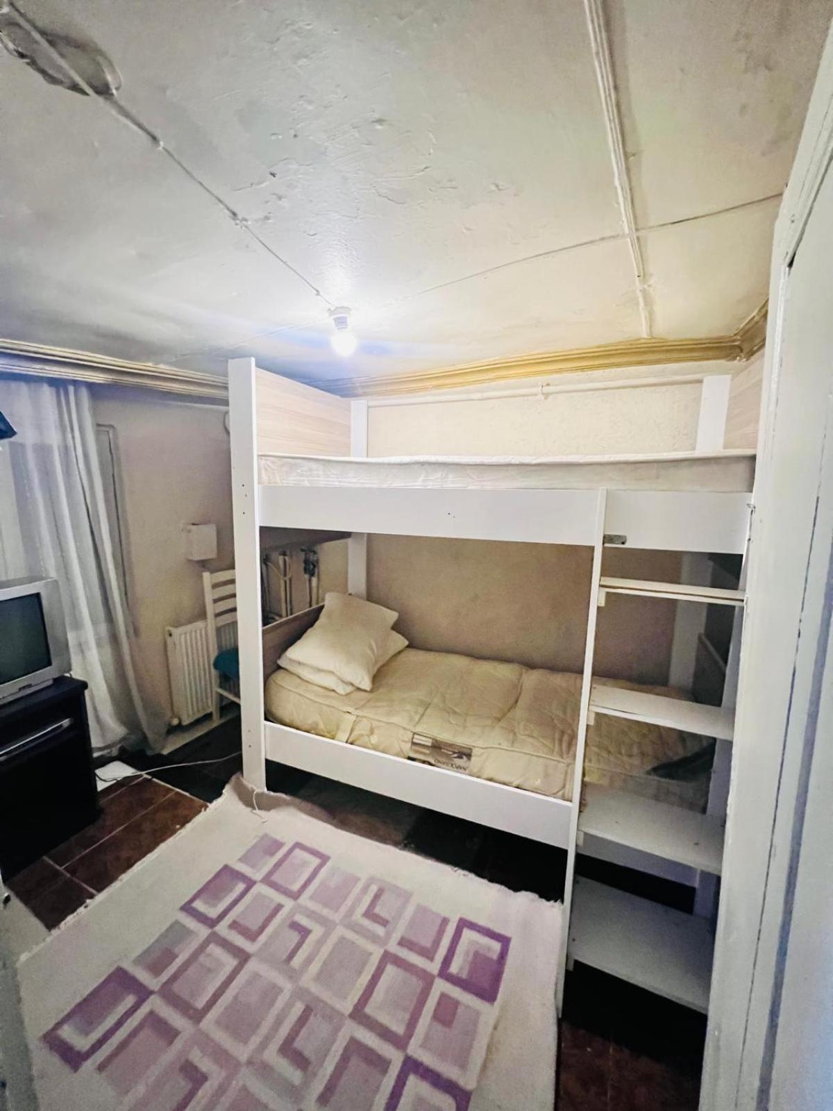 Dedenin Yeri Apartment Istanbul
